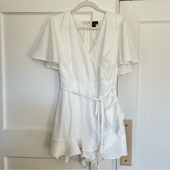 Windsor Flirty Vibes Ruffle Detail Romper - Picture 6 of 8